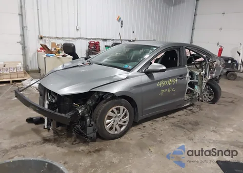 2018 Hyundai Elantra Se из США, поврежденный, VIN KMHD74LFXJU565415